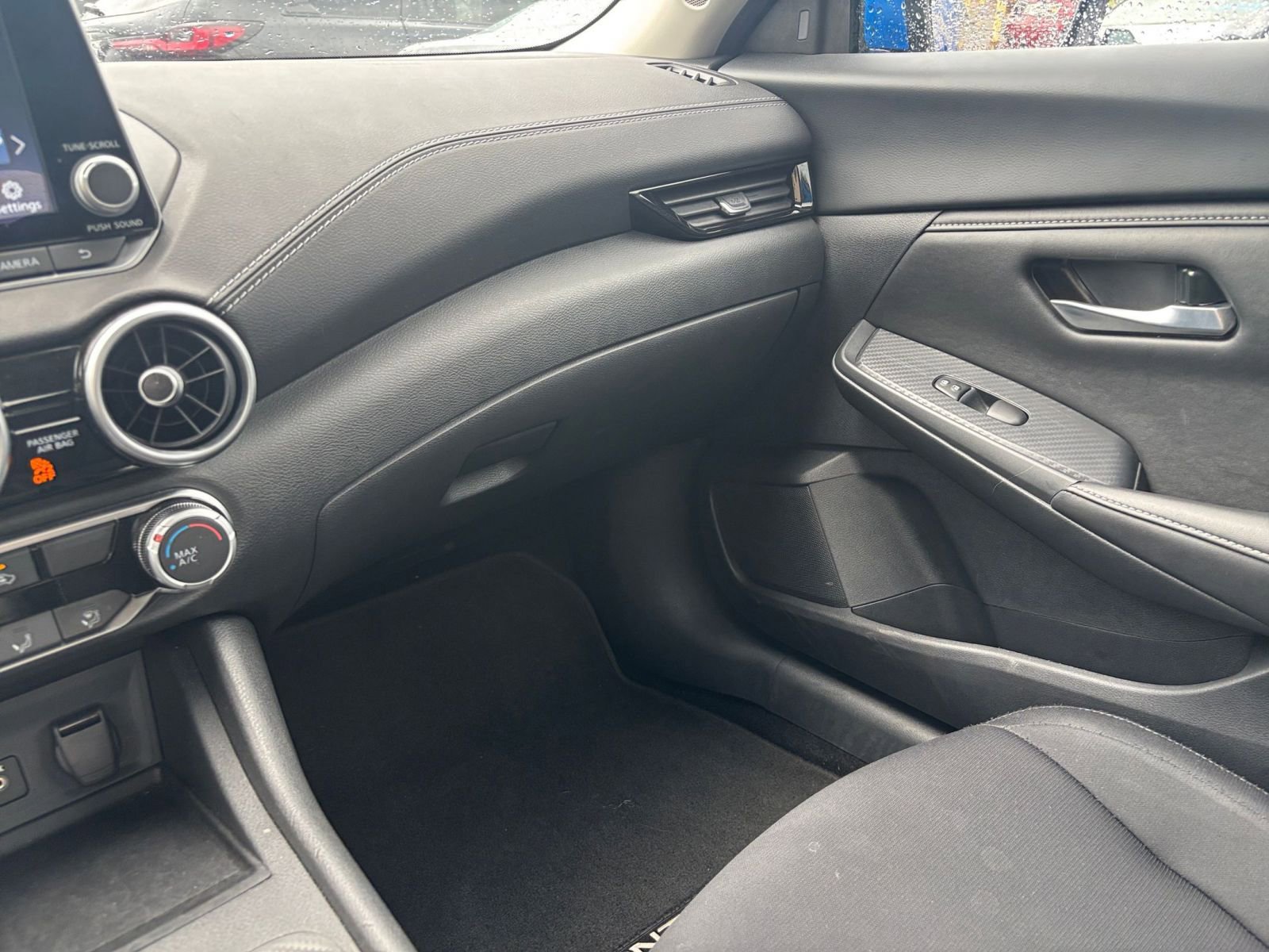 Thumbnail: 2025 Nissan Sentra - 33