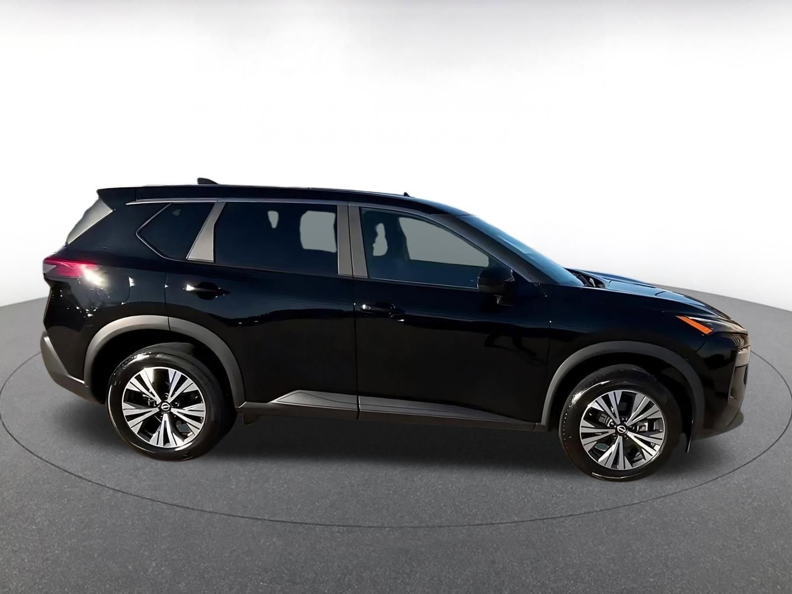 Thumbnail: 2023 Nissan Rogue - 16