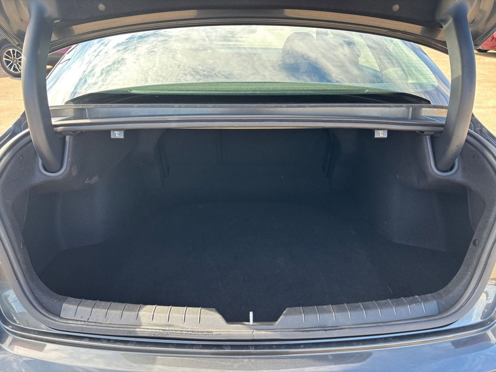 Thumbnail: 2025 Kia K5 - 29