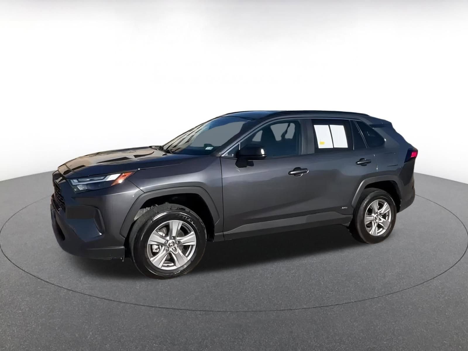 Thumbnail: 2025 Toyota RAV4 - 8