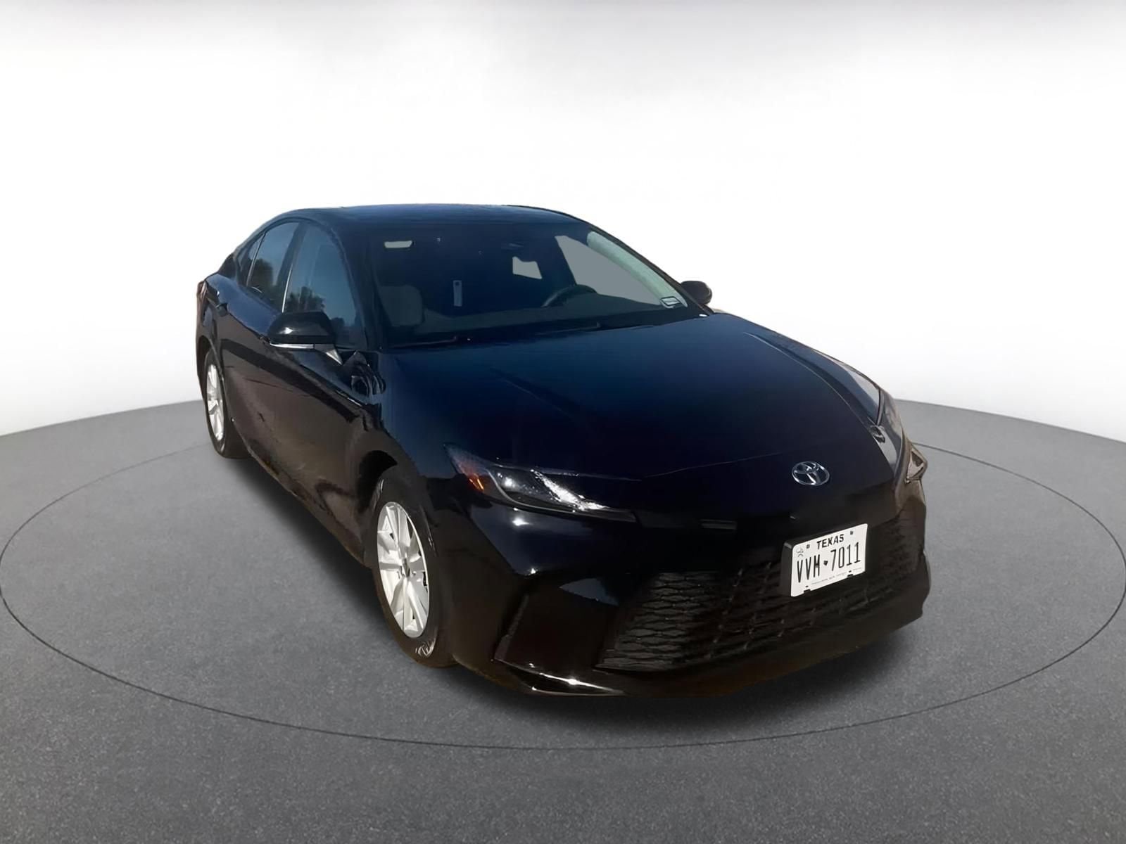 Thumbnail: 2025 Toyota Camry - 3