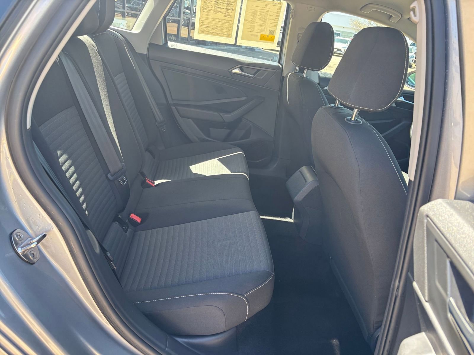 Thumbnail: 2025 Volkswagen Jetta - 23