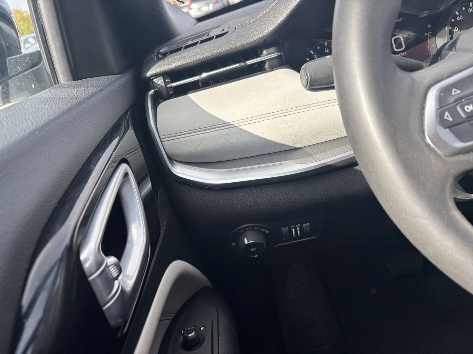 Thumbnail: 2025 Jeep Compass - 33