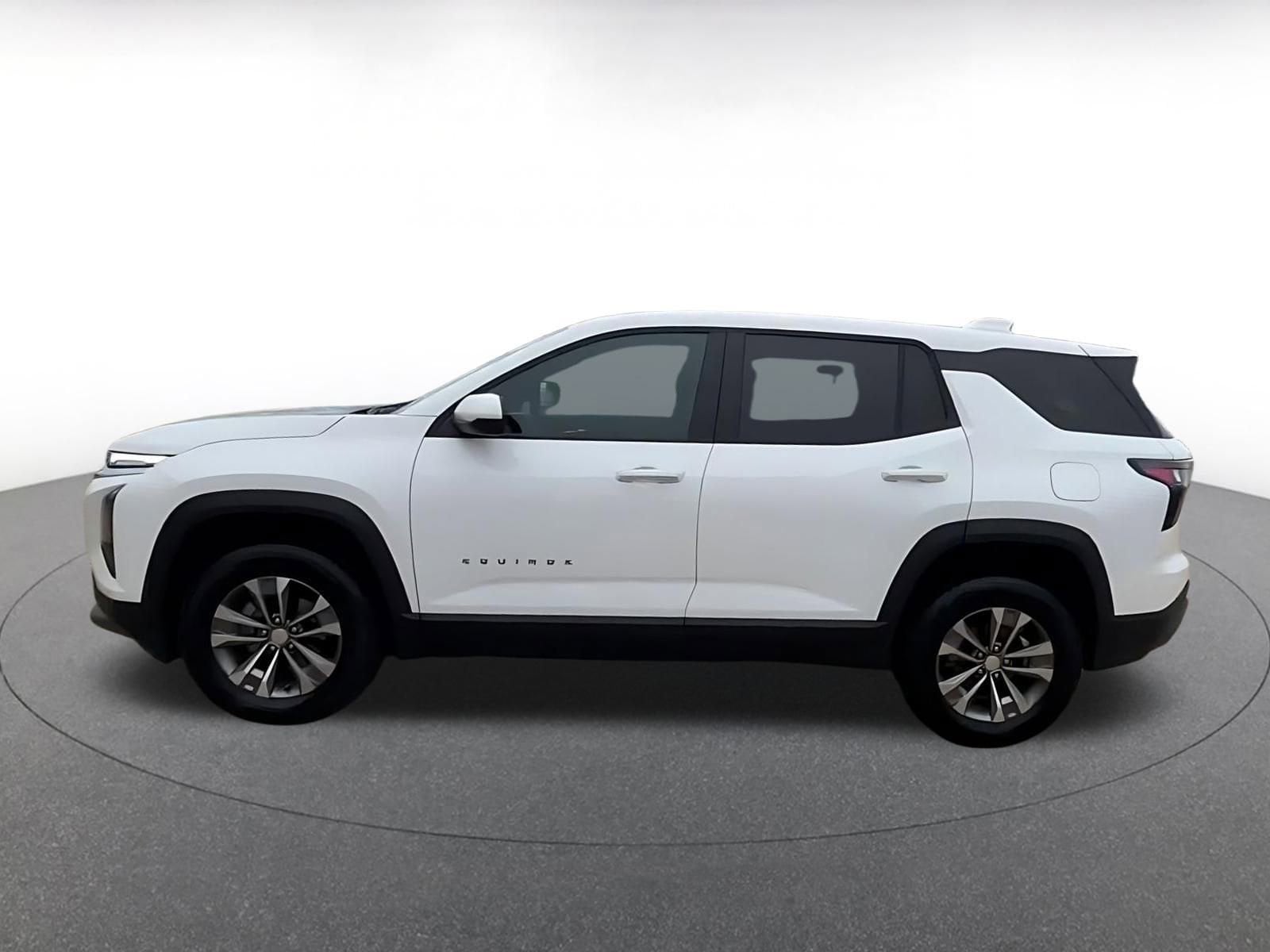 Thumbnail: 2025 Chevrolet Equinox - 10