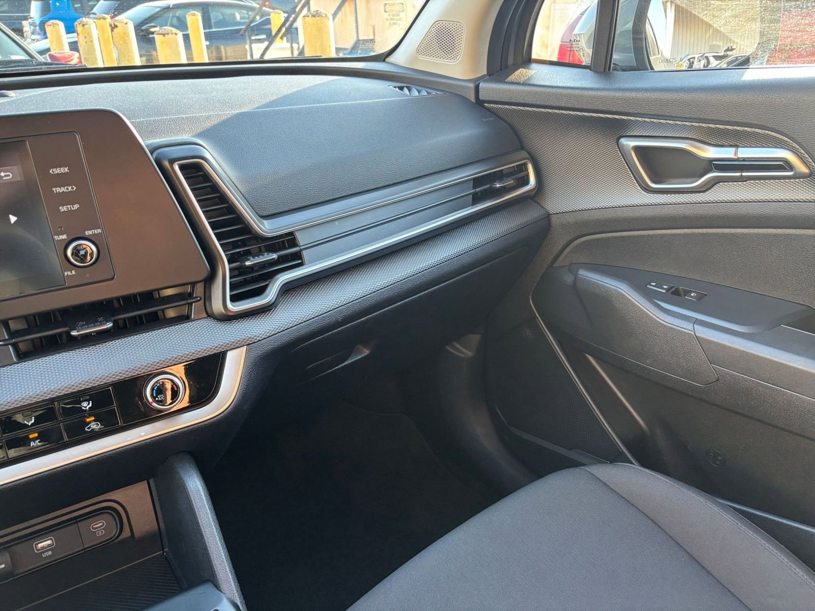 Thumbnail: 2025 Kia Sportage - 34