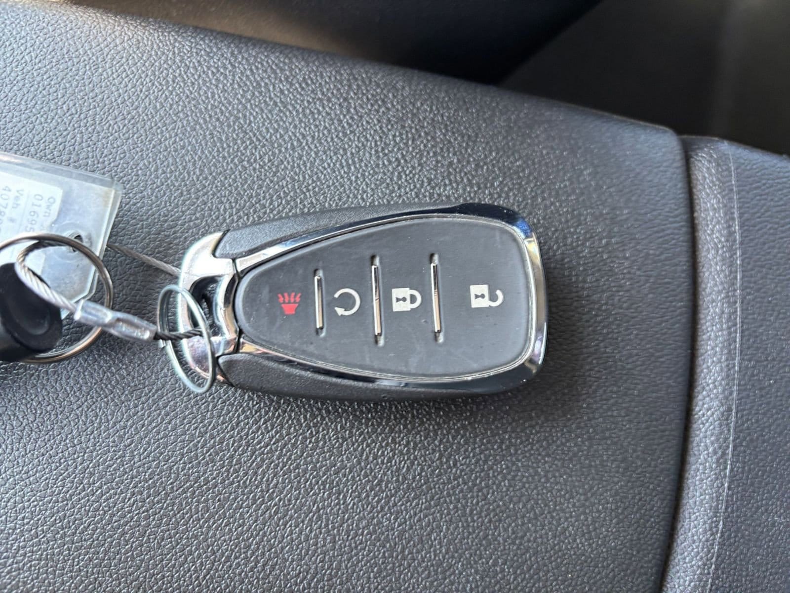 Thumbnail: 2025 Chevrolet Trax - 21