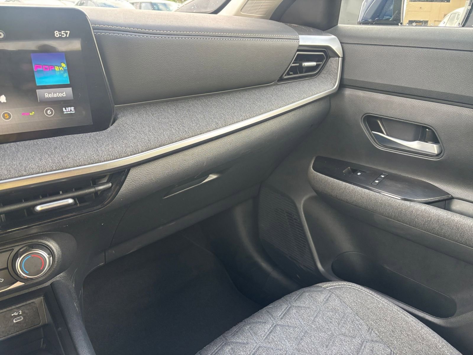 Thumbnail: 2025 Nissan Kicks - 33