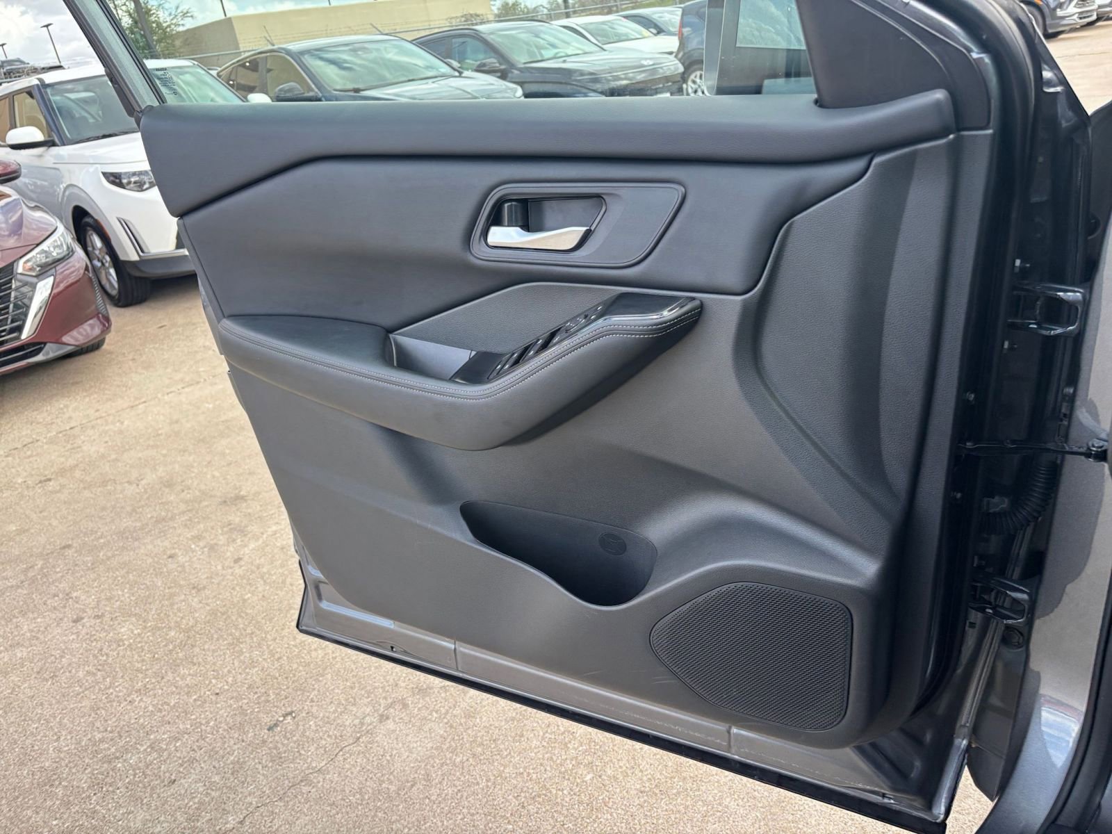 Thumbnail: 2025 Nissan Rogue - 18