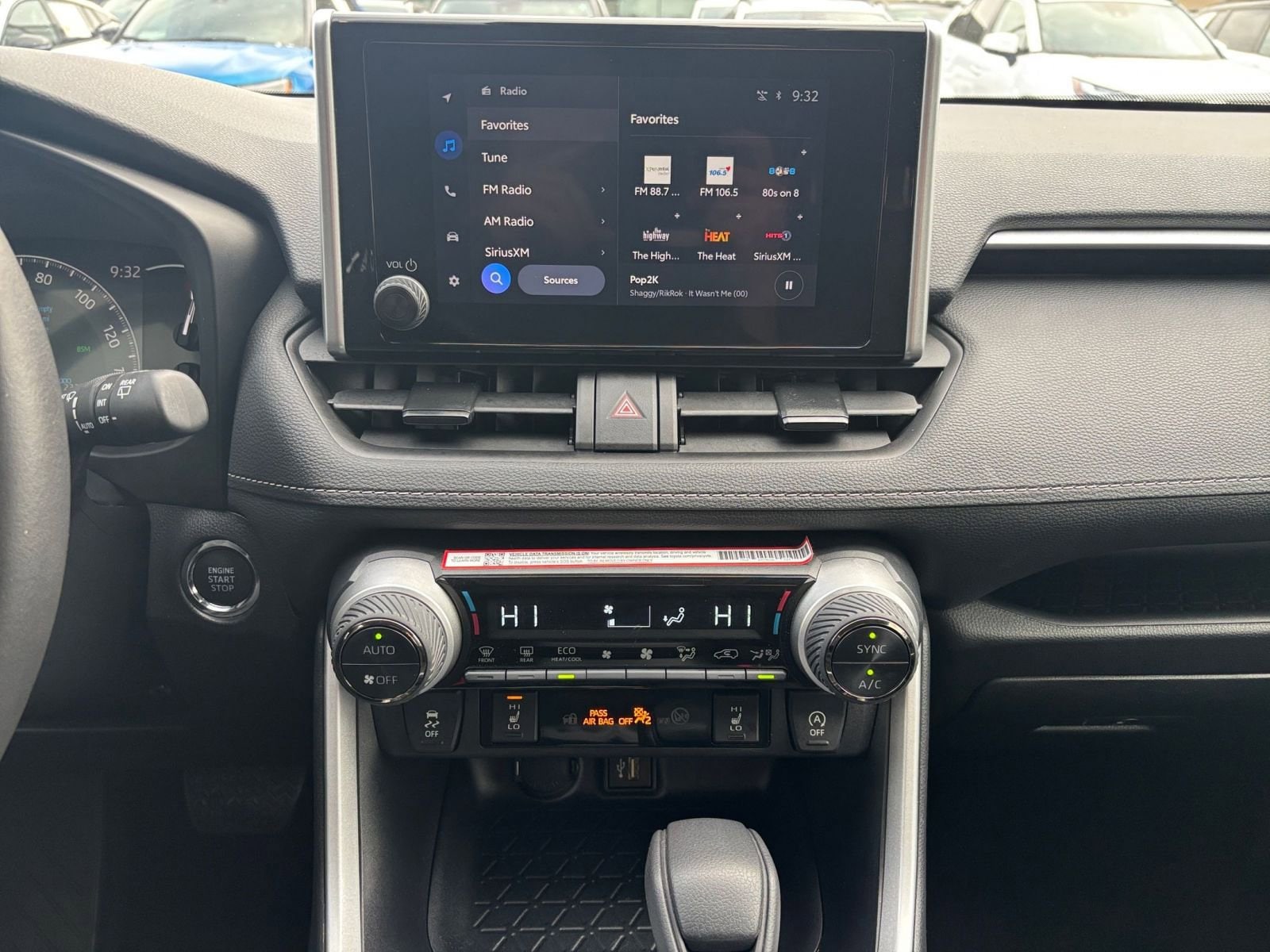 Thumbnail: 2025 Toyota RAV4 - 18