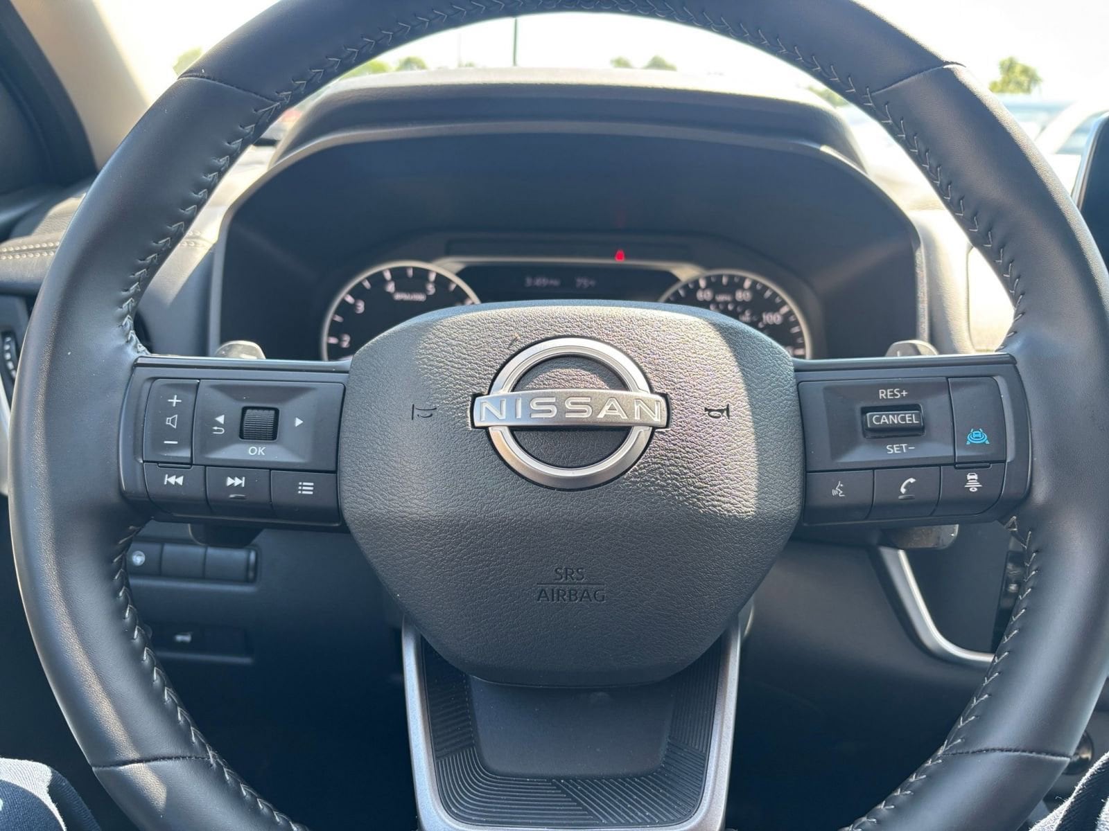 Thumbnail: 2025 Nissan Rogue - 30