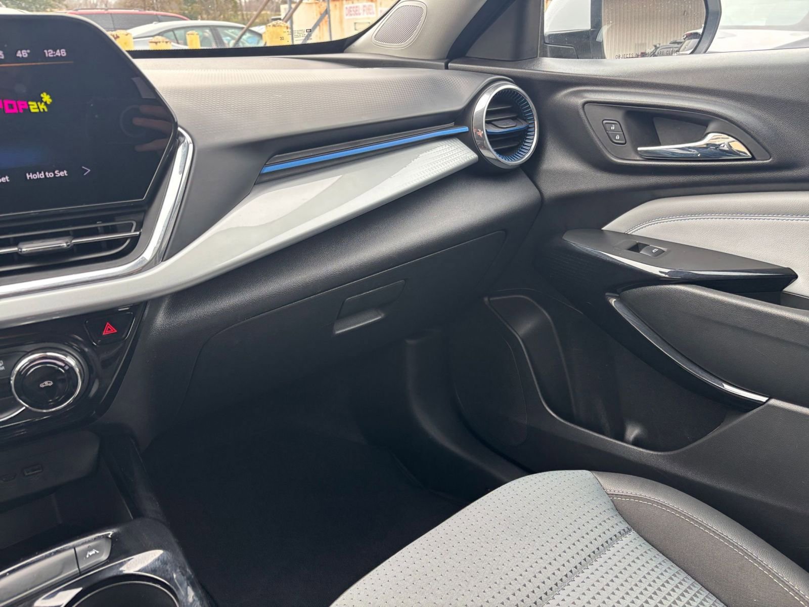 Thumbnail: 2025 Chevrolet Trax - 34