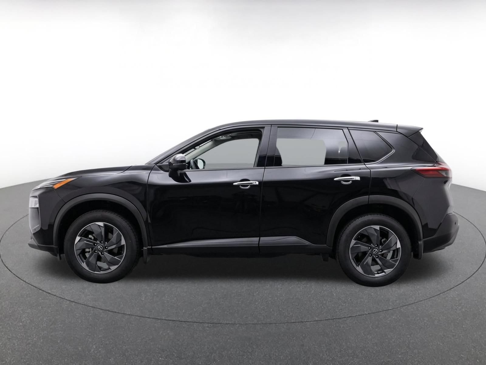 Thumbnail: 2025 Nissan Rogue - 4