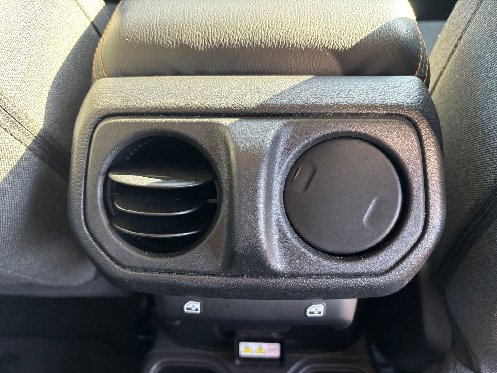 Thumbnail: 2025 Jeep Wrangler - 23