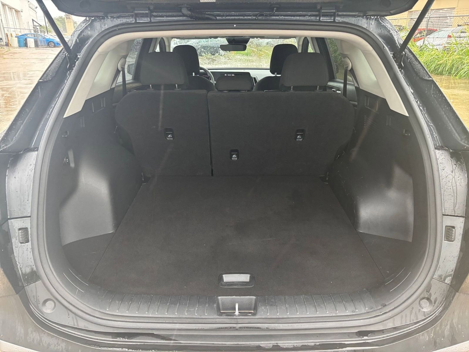 2024 Kia Sportage LX 22
