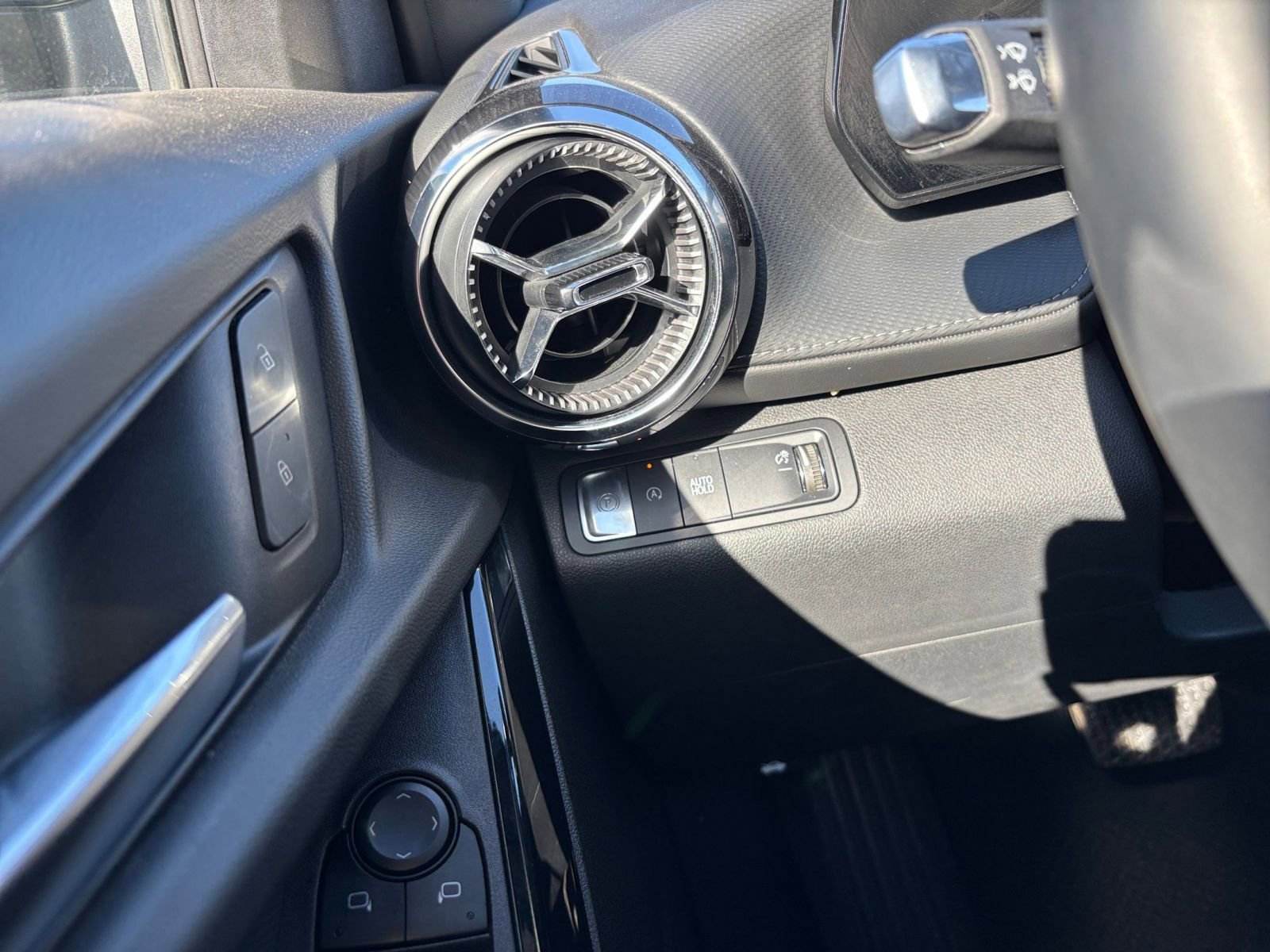 Thumbnail: 2025 Chevrolet Equinox - 35