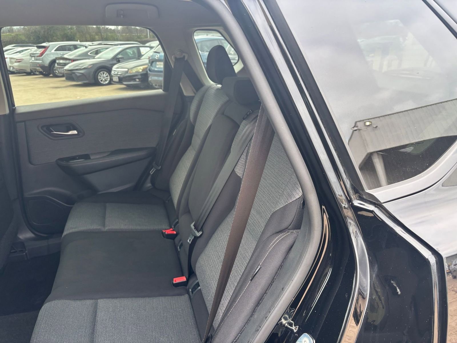 Thumbnail: 2023 Nissan Rogue - 35