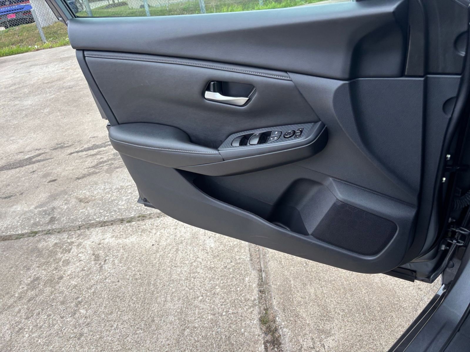 Thumbnail: 2025 Nissan Sentra - 20