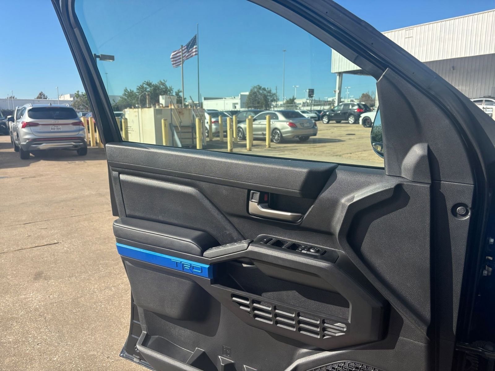 Thumbnail: 2025 Toyota Tacoma - 20