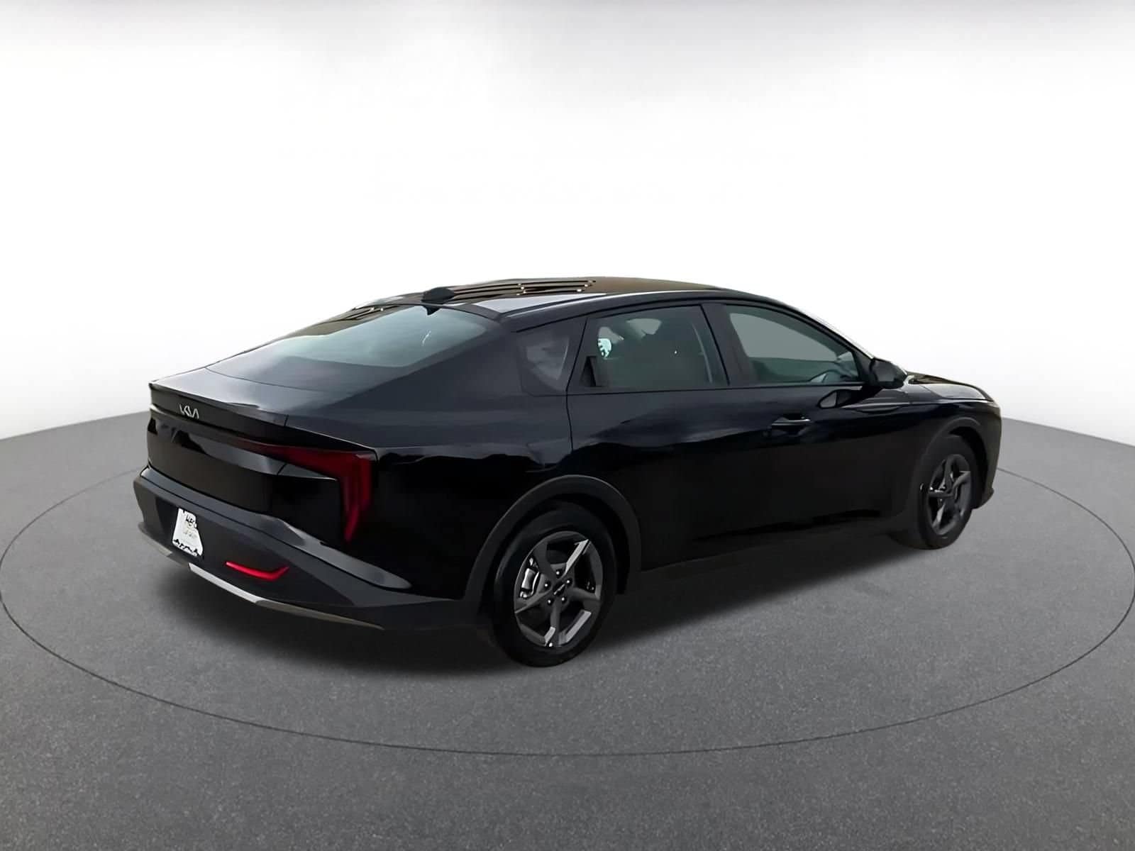Thumbnail: 2025 Kia K4 - 14