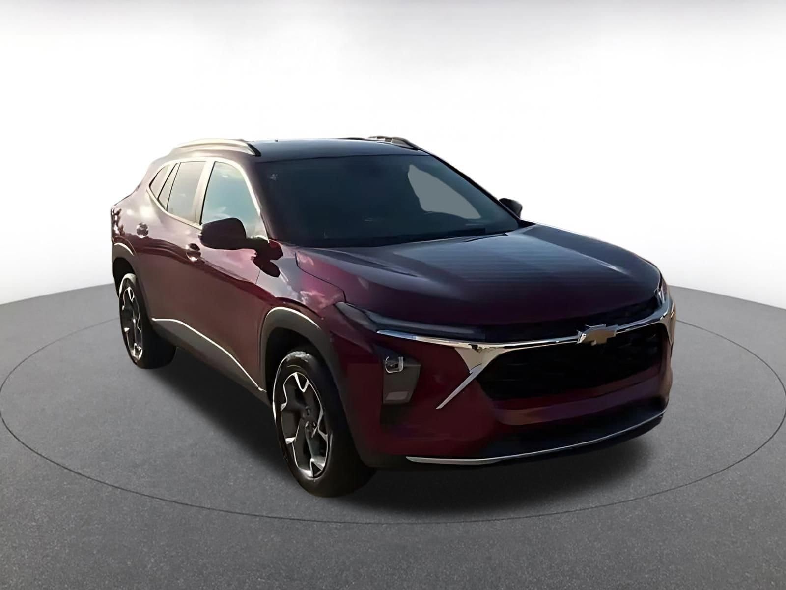 Thumbnail: 2025 Chevrolet Trax - 8