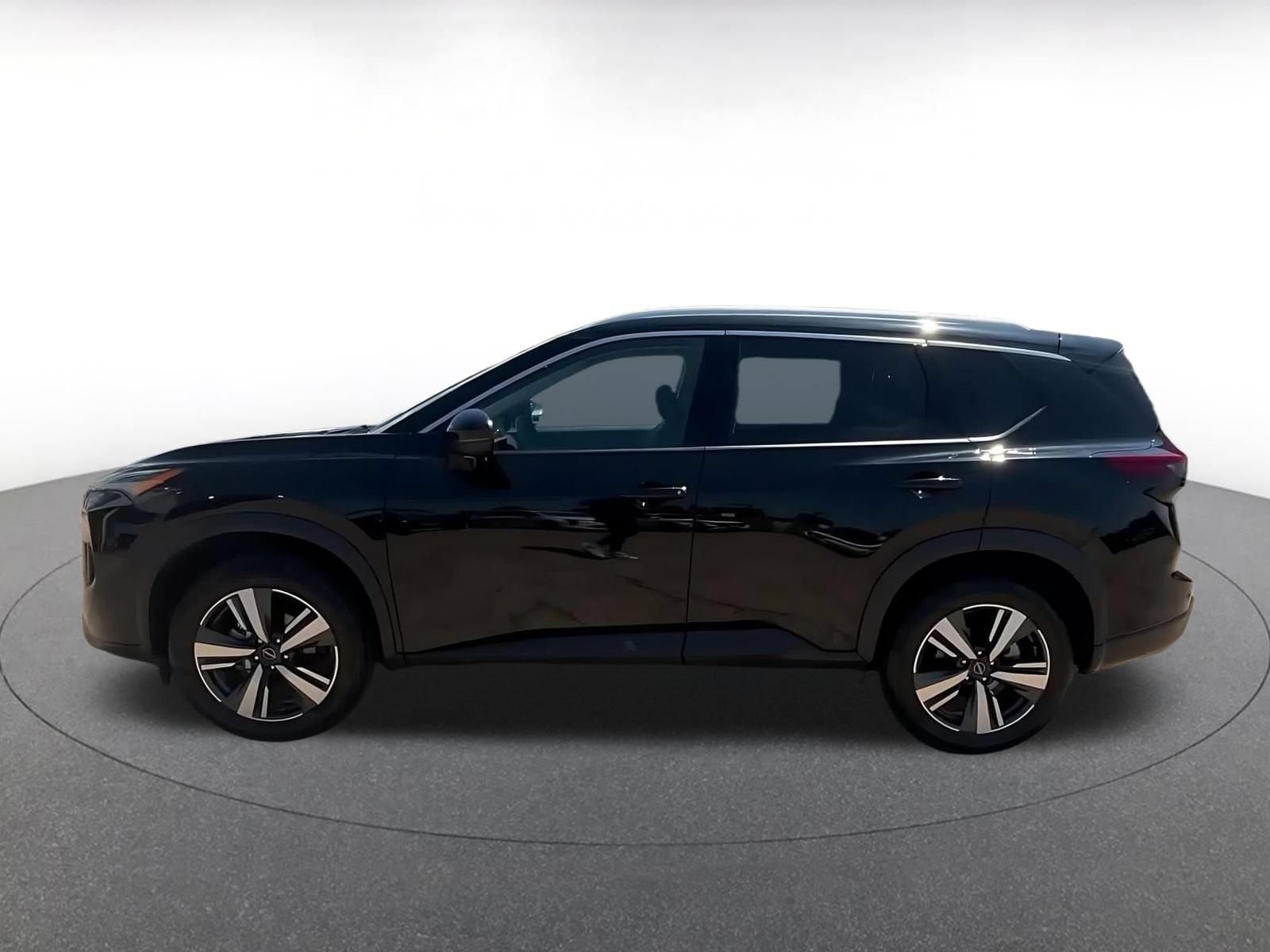 Thumbnail: 2026 Nissan Rogue - 8
