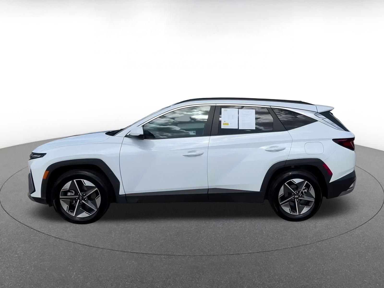 Thumbnail: 2025 Hyundai Tucson - 9