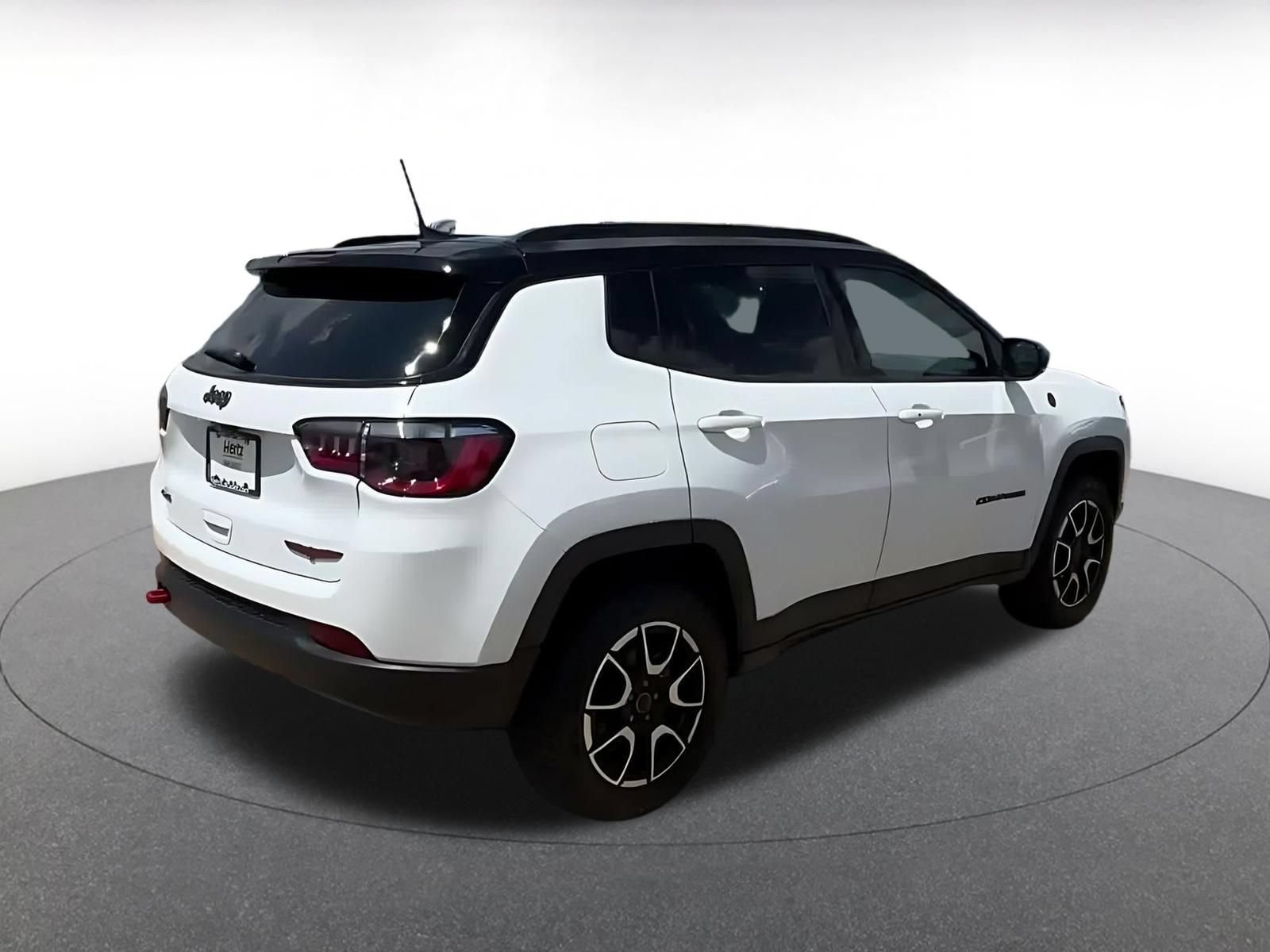Thumbnail: 2025 Jeep Compass - 13
