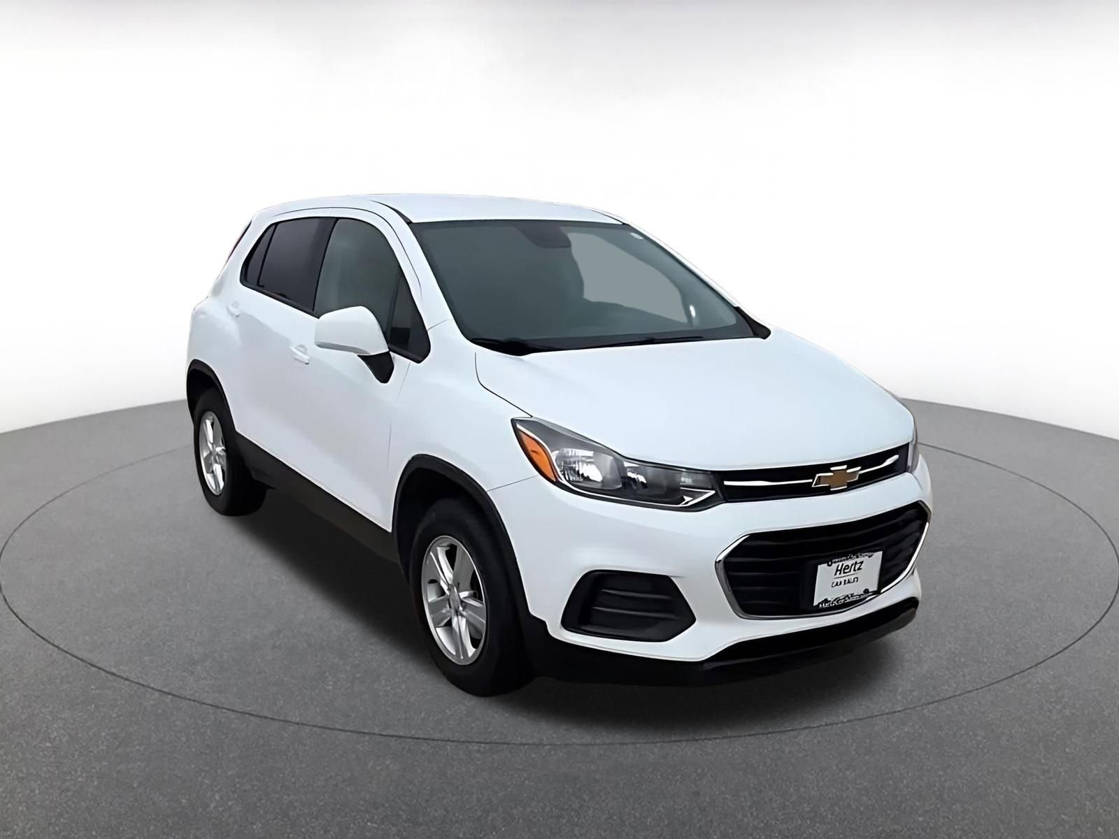 Thumbnail: 2020 Chevrolet Trax - 3