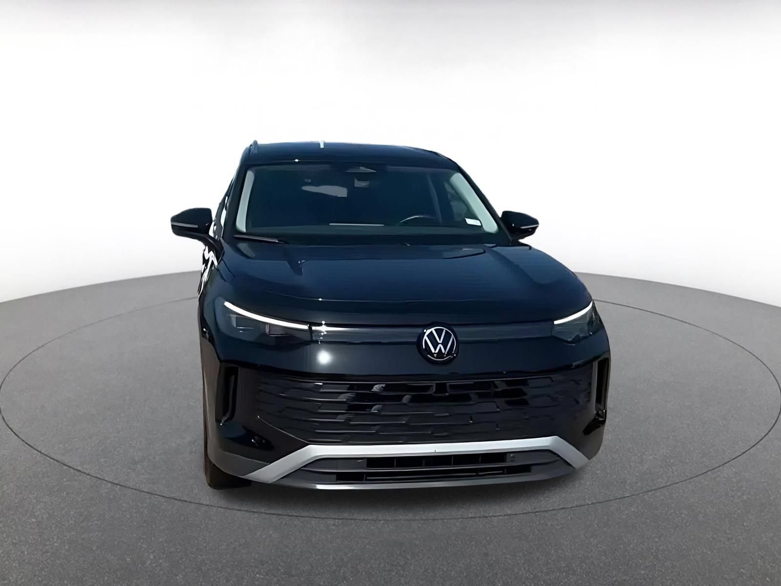 Thumbnail: 2026 Volkswagen Tiguan - 4