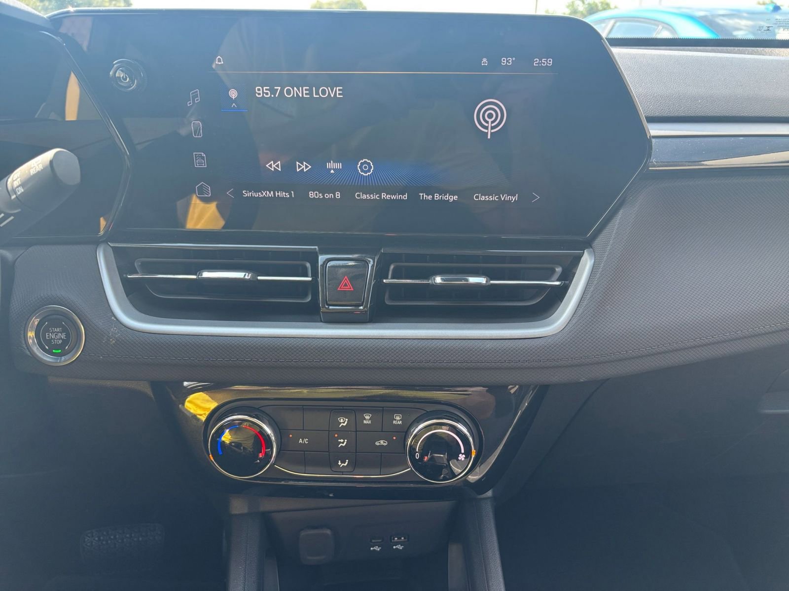 Thumbnail: 2025 Chevrolet TrailBlazer - 18