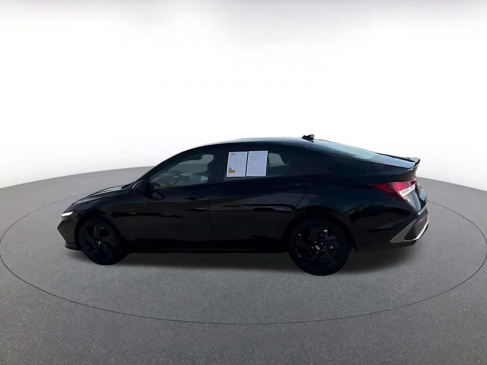 Thumbnail: 2026 Hyundai Elantra - 8