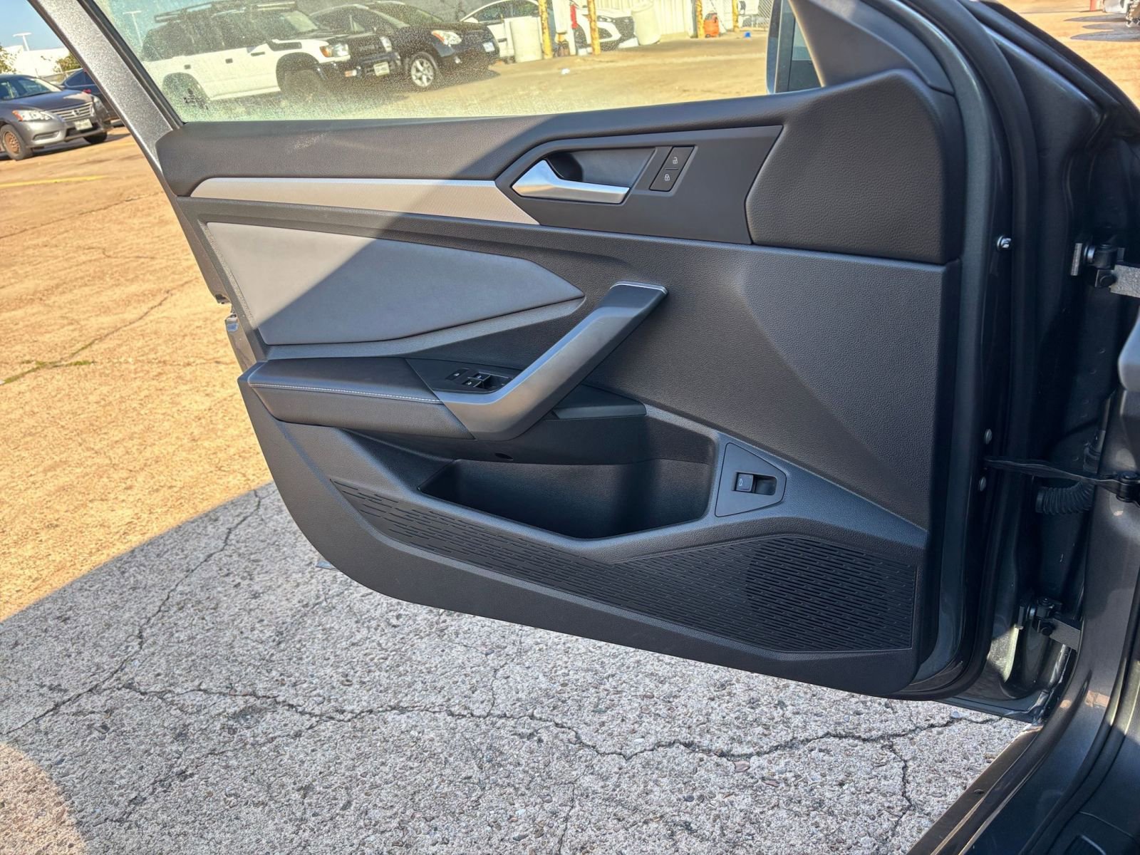 Thumbnail: 2025 Volkswagen Jetta - 20