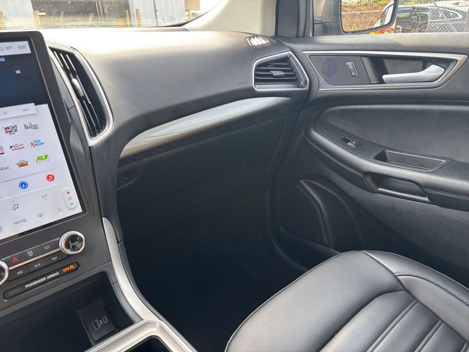 Thumbnail: 2024 Ford Edge - 35