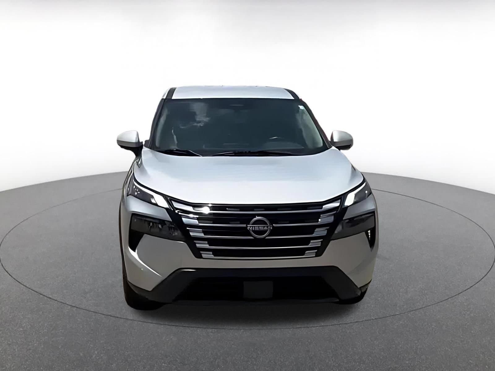 Thumbnail: 2025 Nissan Rogue - 4