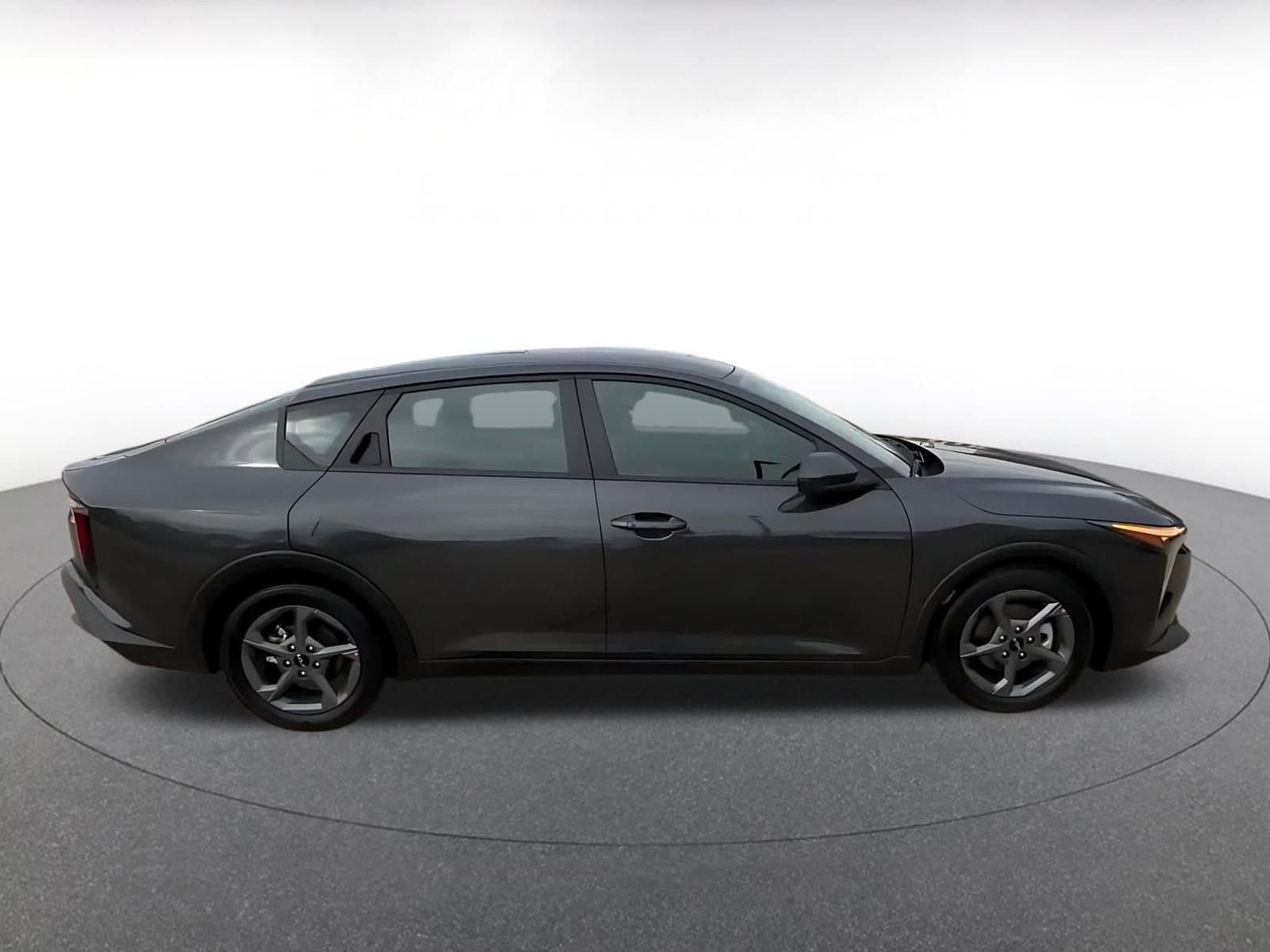 Thumbnail: 2025 Kia K4 - 16