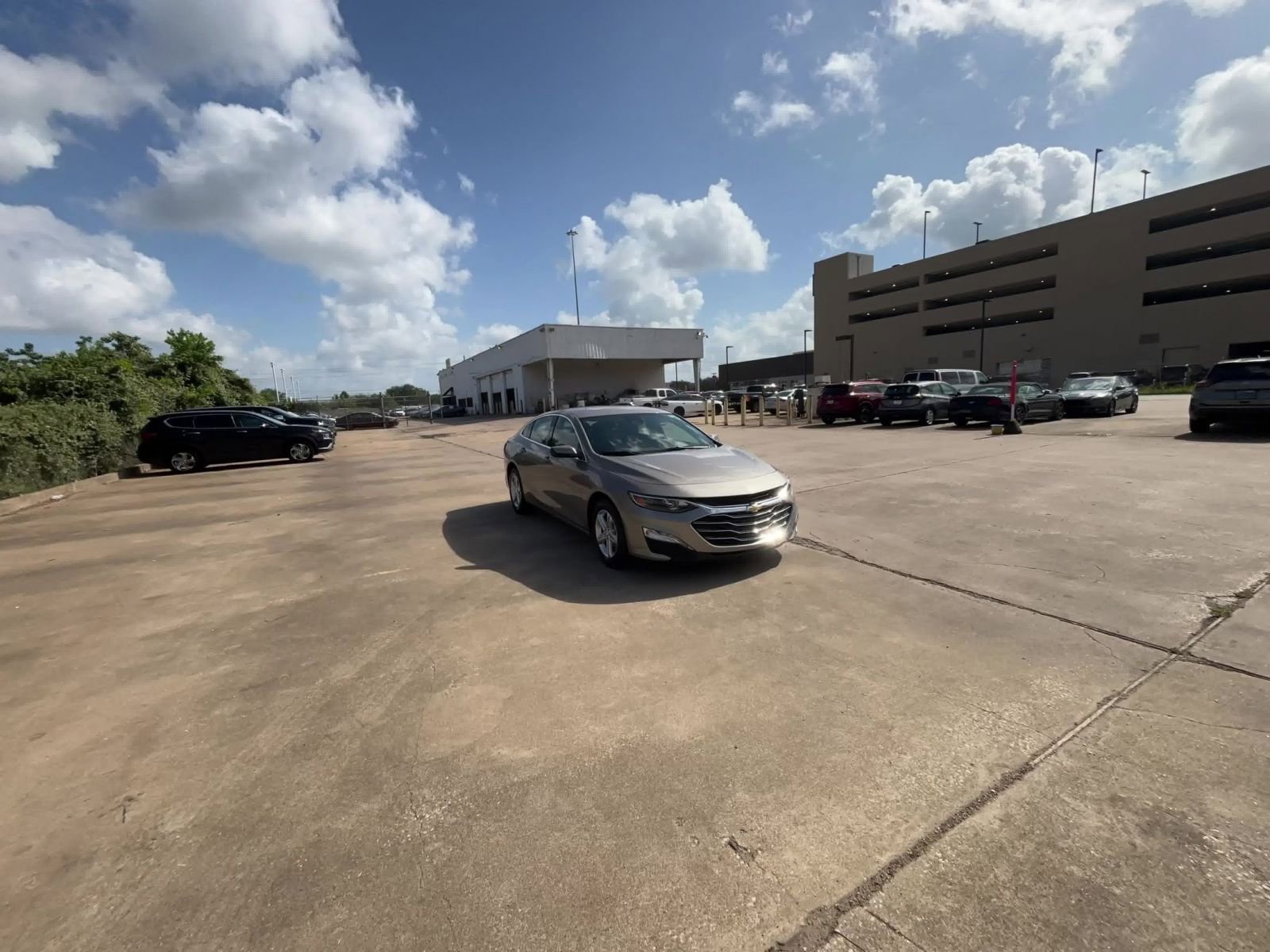 Thumbnail: 2024 Chevrolet Malibu - 15