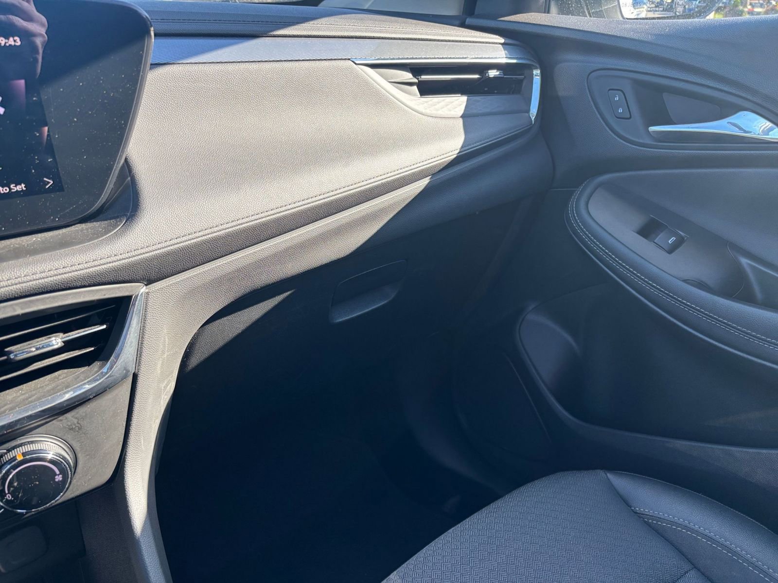 Thumbnail: 2025 Buick Encore GX - 34