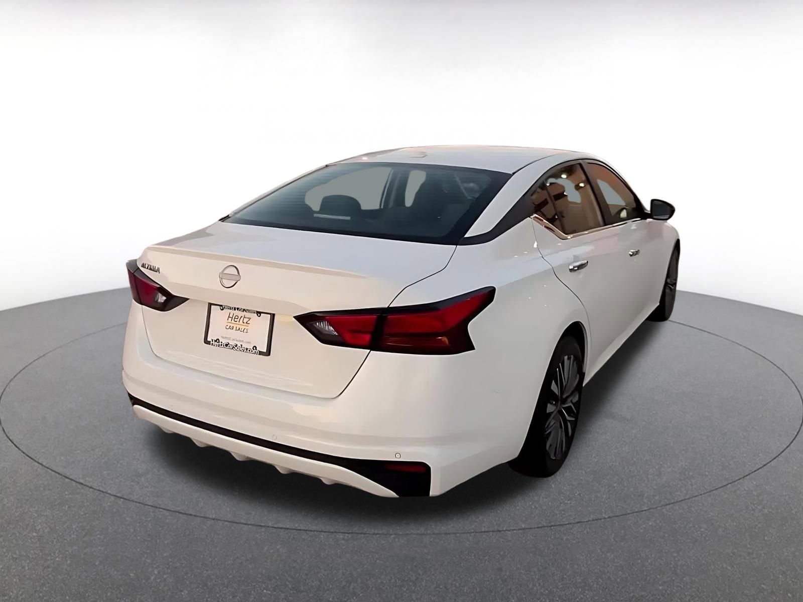 Thumbnail: 2025 Nissan Altima - 12