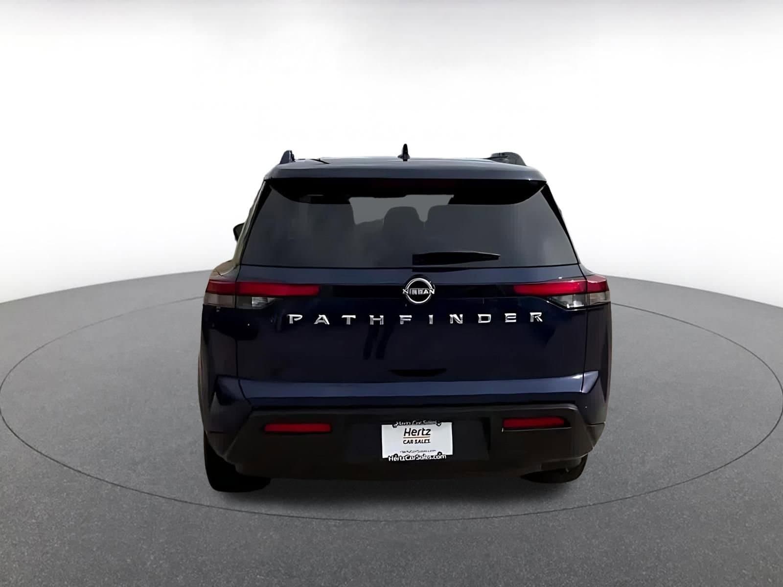 Thumbnail: 2025 Nissan Pathfinder - 12