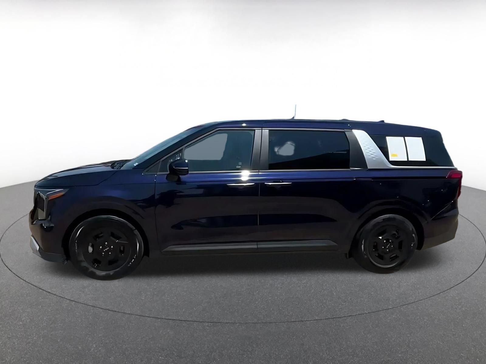 Thumbnail: 2026 Kia Carnival - 8