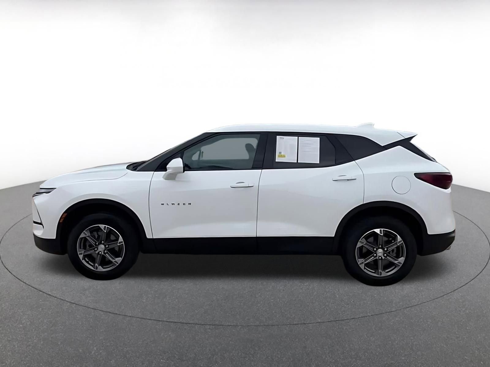 Thumbnail: 2025 Chevrolet Blazer - 10
