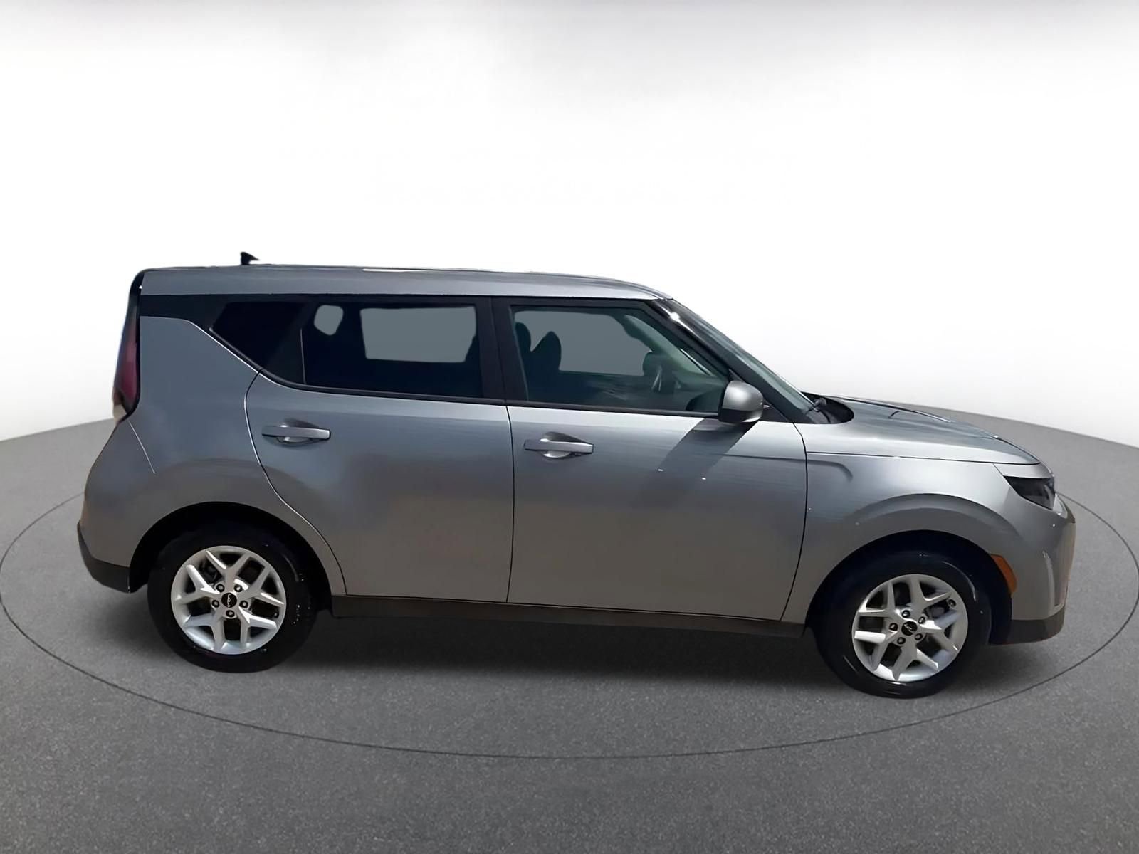 Thumbnail: 2025 Kia Soul - 16
