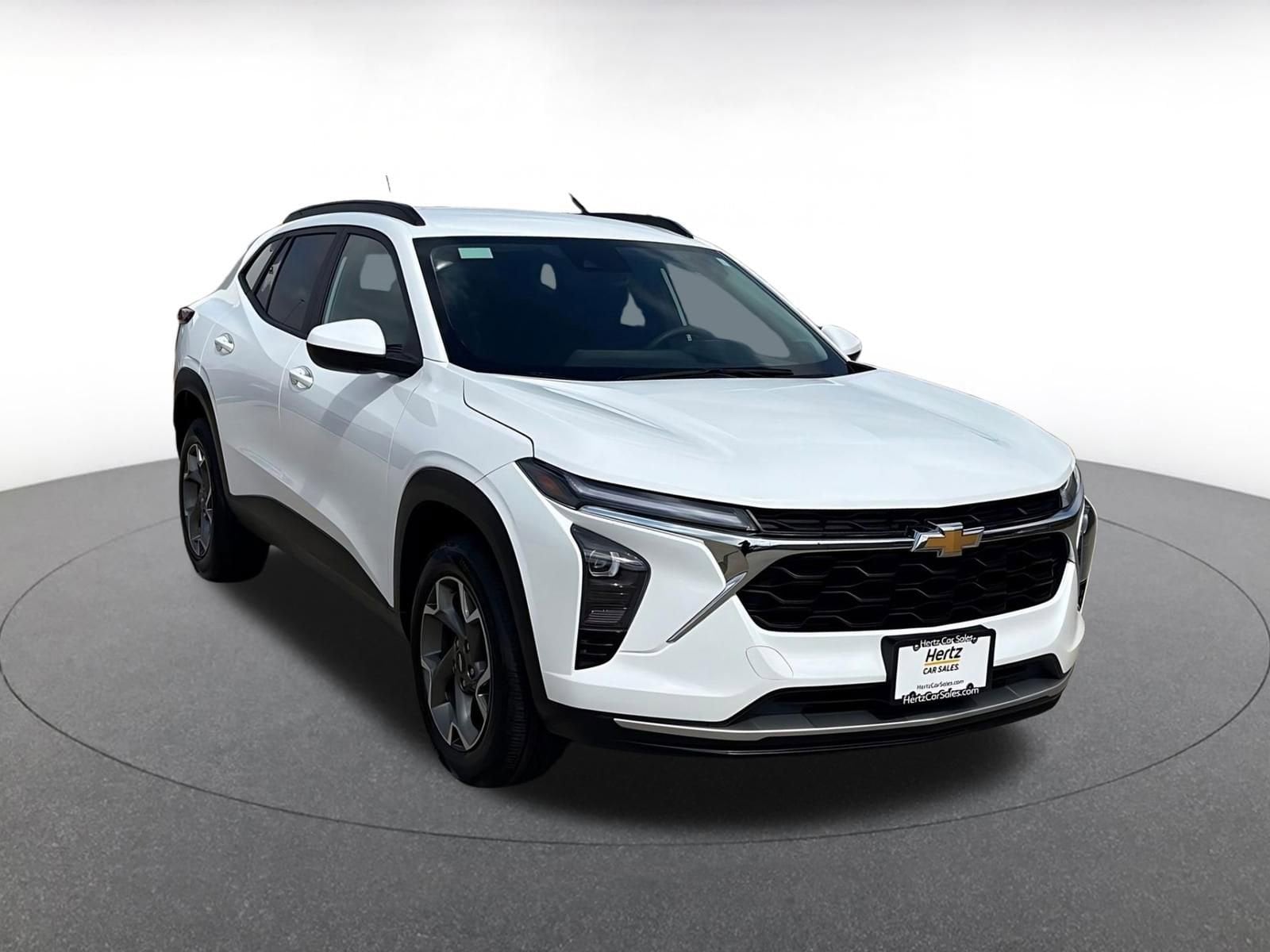 Thumbnail: 2025 Chevrolet Trax - 1