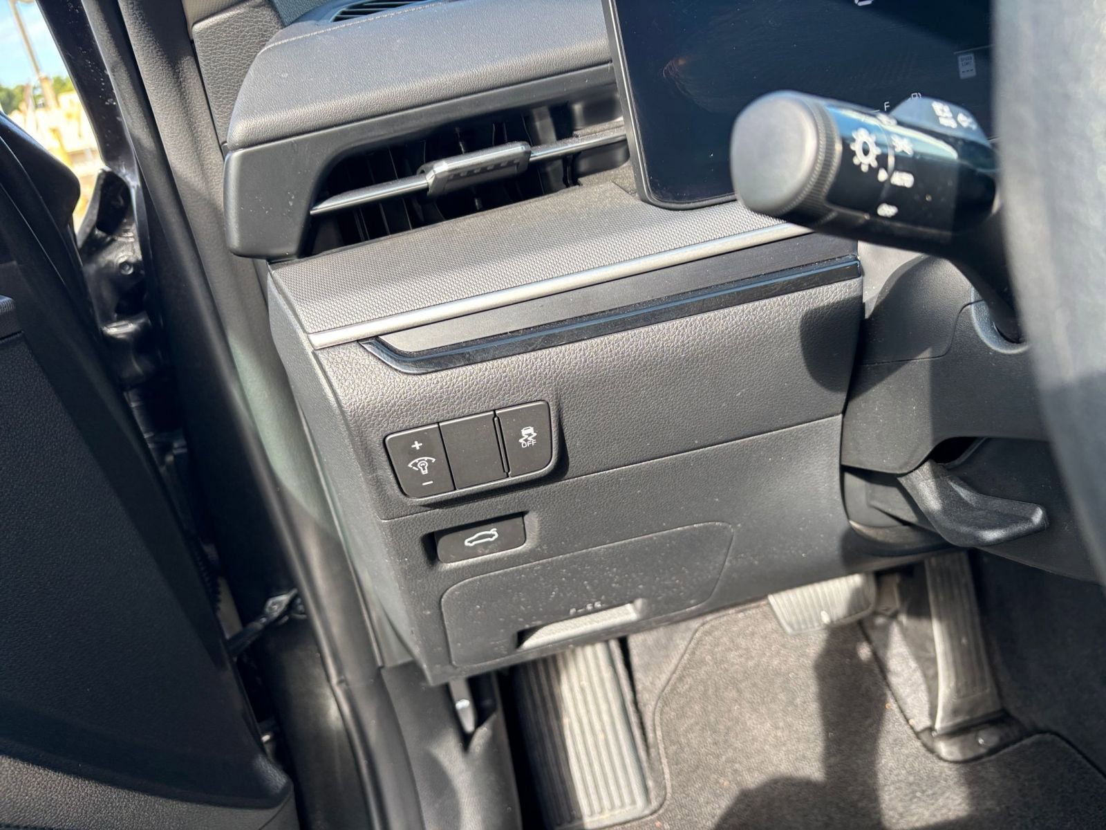 Thumbnail: 2025 Kia K5 - 32