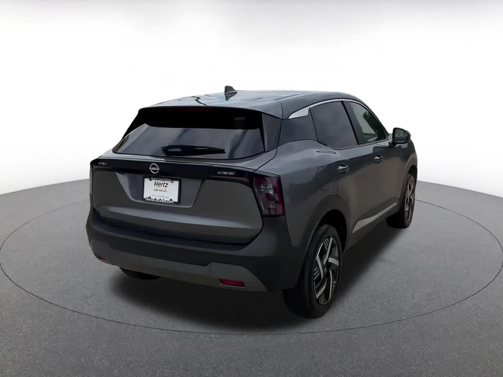 Thumbnail: 2025 Nissan Kicks - 15