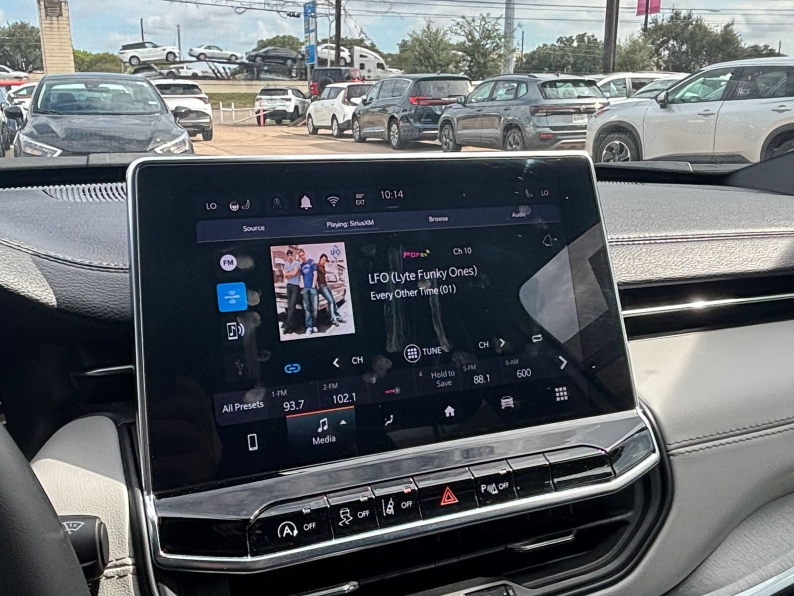 Thumbnail: 2025 Jeep Compass - 19