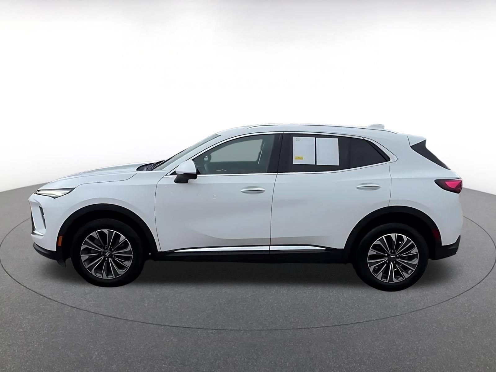 Thumbnail: 2024 Buick Envision - 9