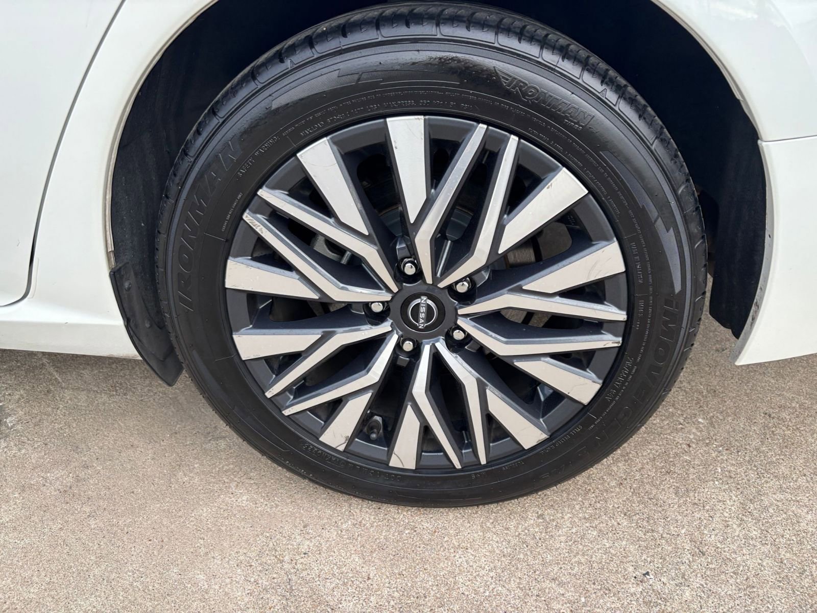 Thumbnail: 2024 Nissan Altima - 30