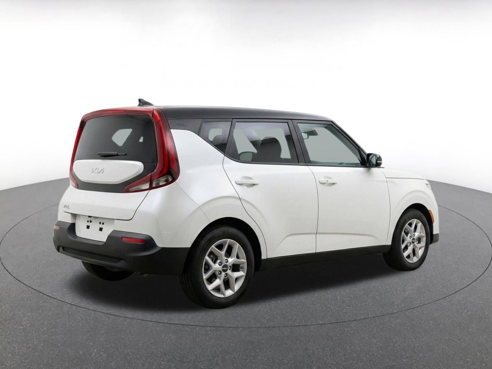 Thumbnail: 2025 Kia Soul - 9