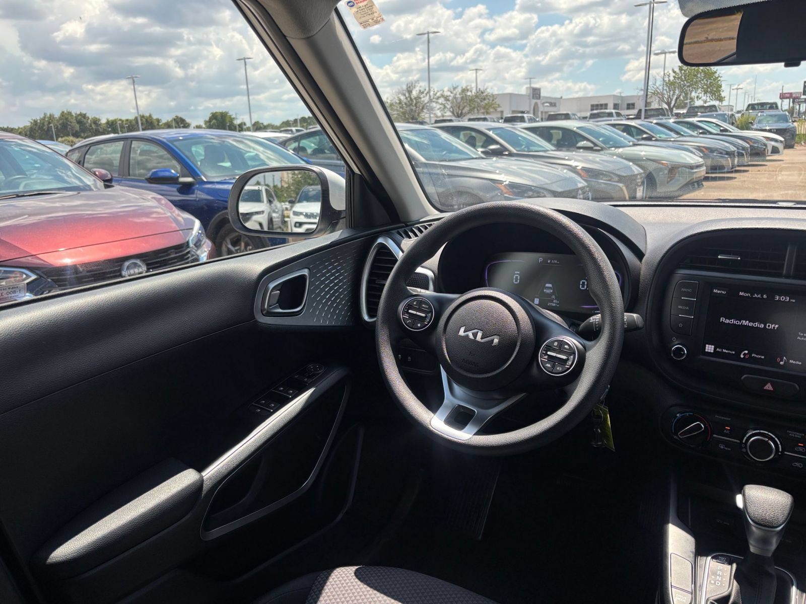 Thumbnail: 2025 Kia Soul - 31